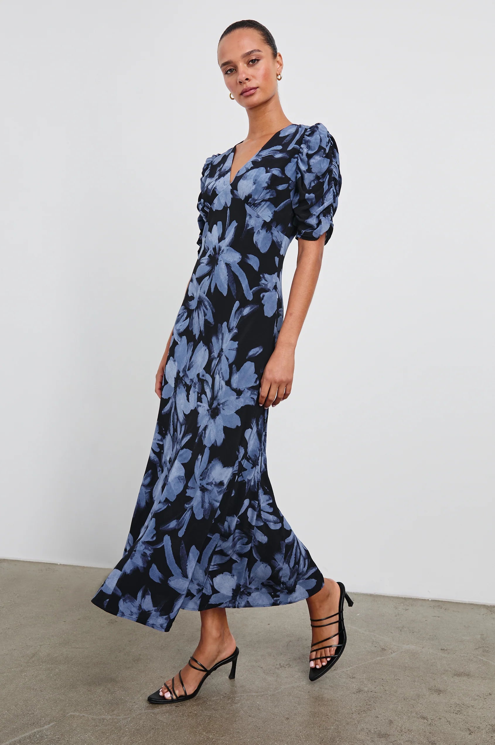 Zariah dress - midnight lily