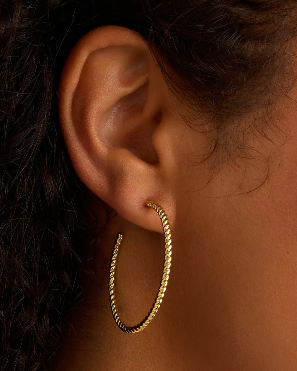 Crew large hoops - gold