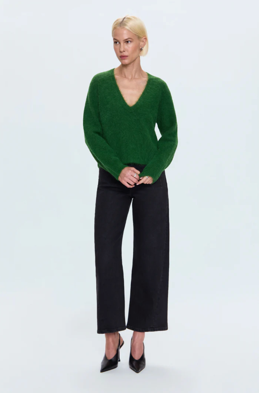 Kit v-neck long sleeved pullover sweater - winter green