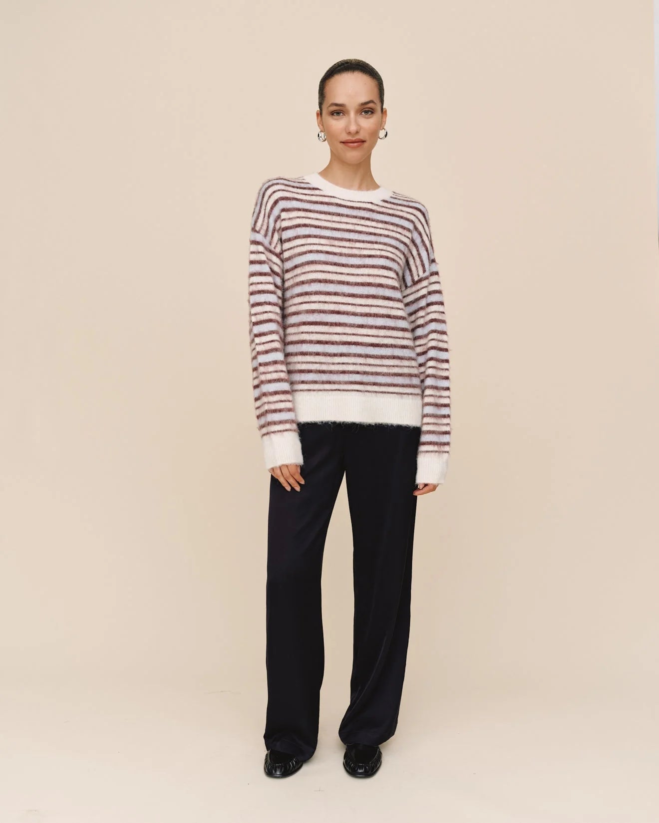 Striped crew neck sweater - frosty stripe
