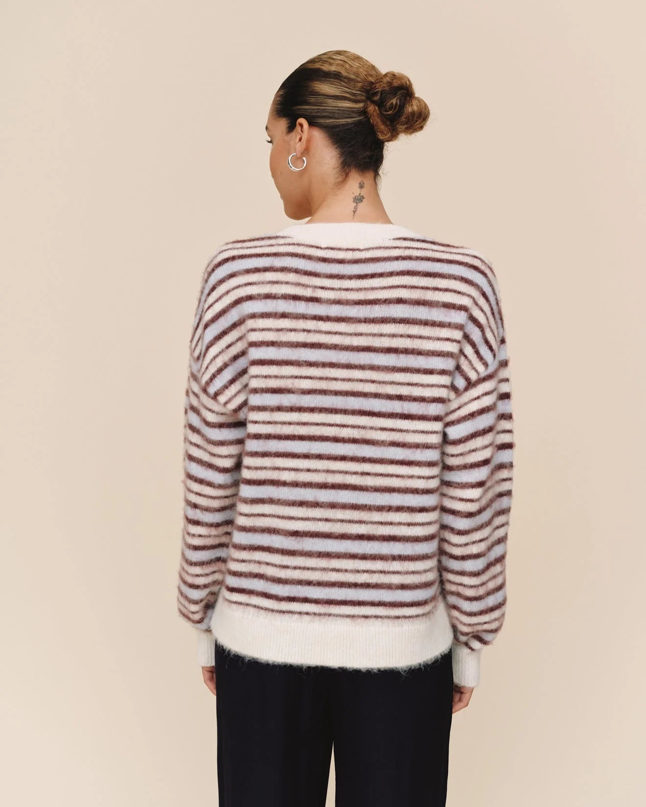 Striped crew neck sweater - frosty stripe