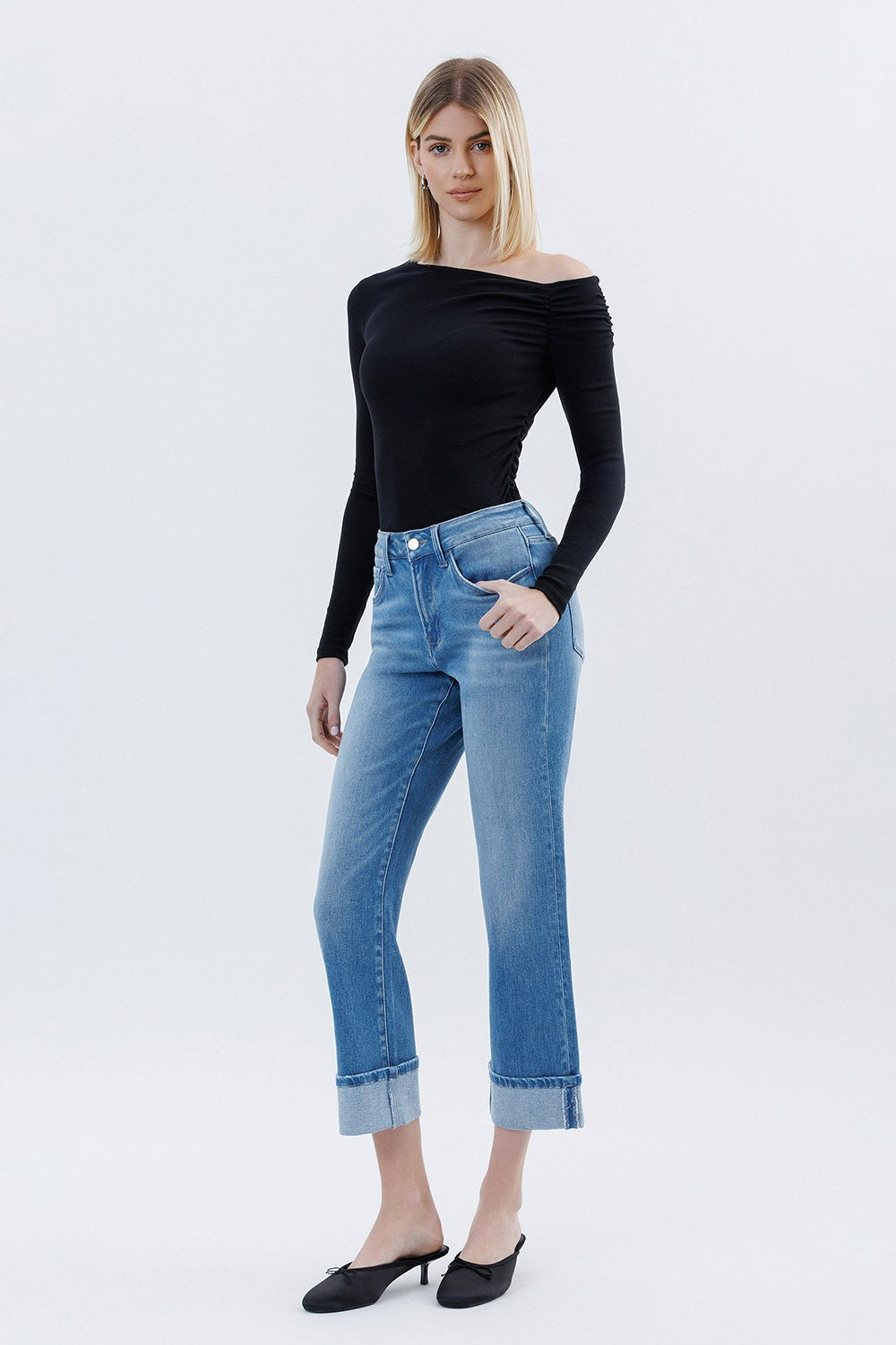 F6093 - High Rise Cuffed Crop Straight Jeans - instinctively