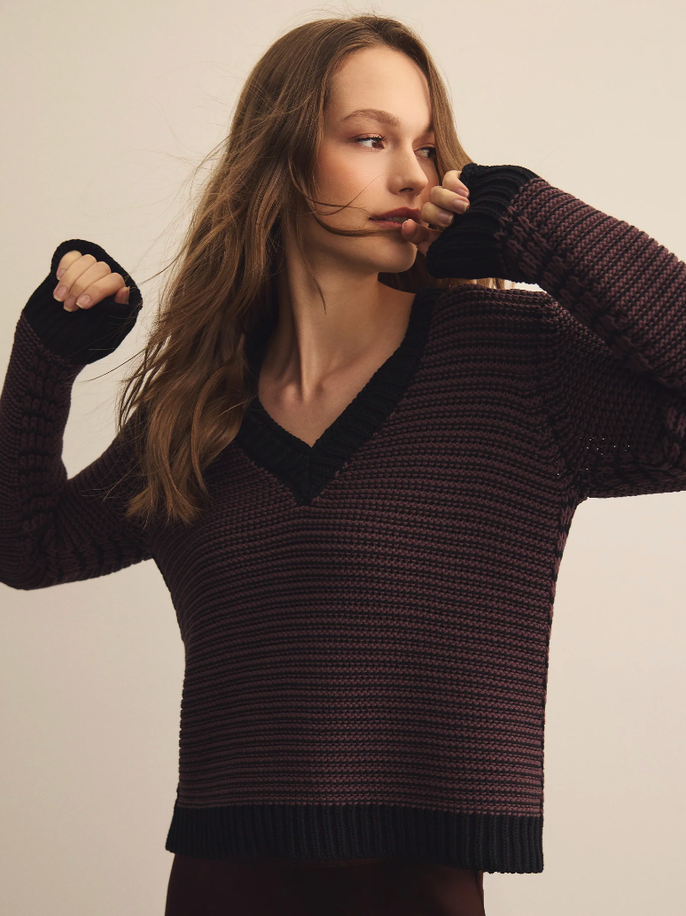 Linda striped v-neck pullover sweater - java / black