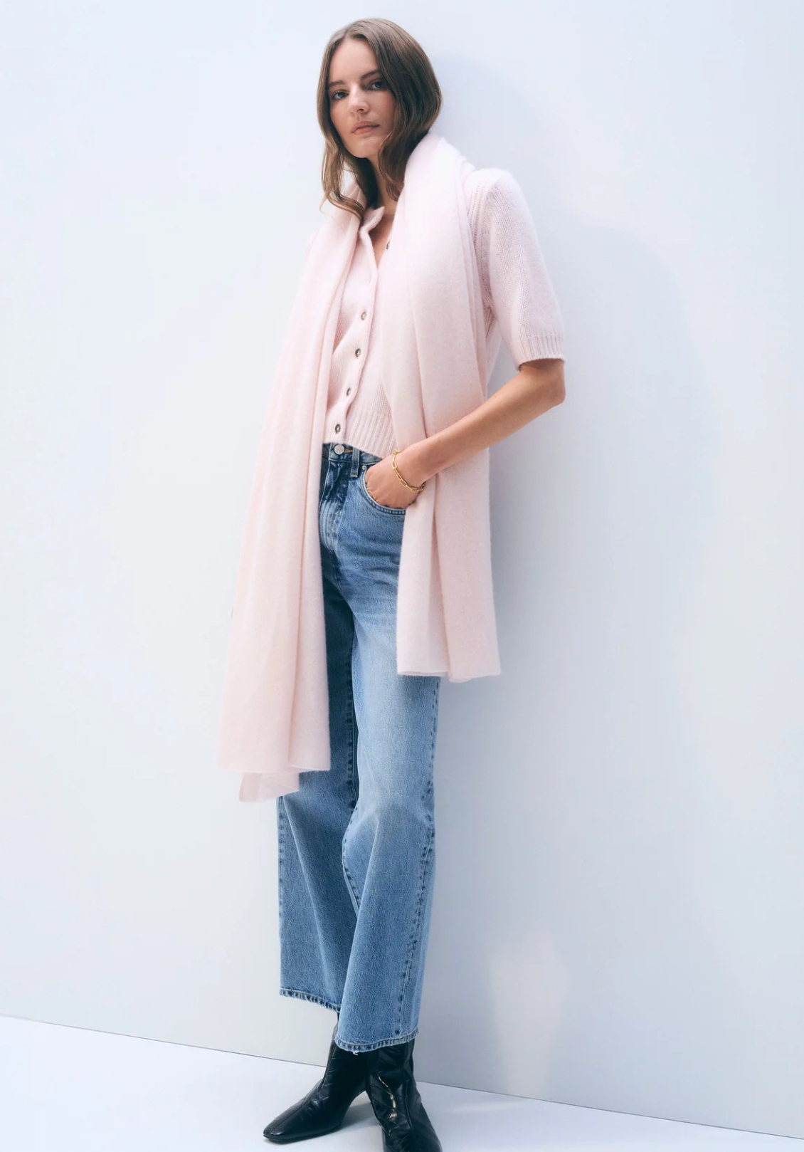 Cashmere travel wrap - pink sand