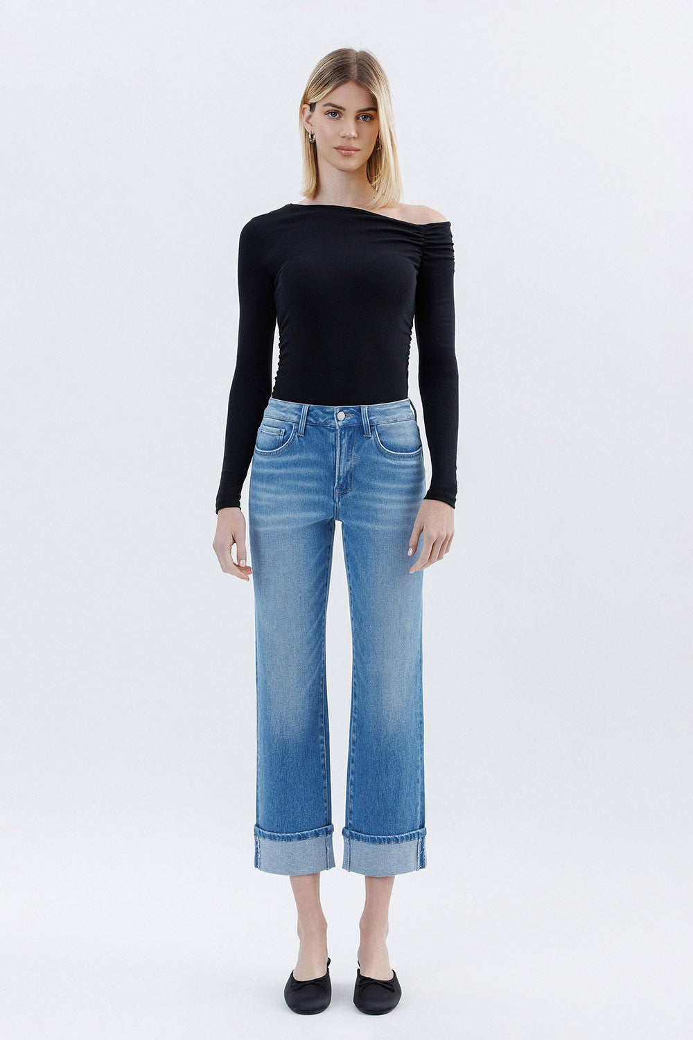F6093 - High Rise Cuffed Crop Straight Jeans - instinctively