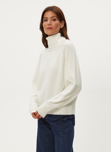 Storm turtleneck sweater - ivory