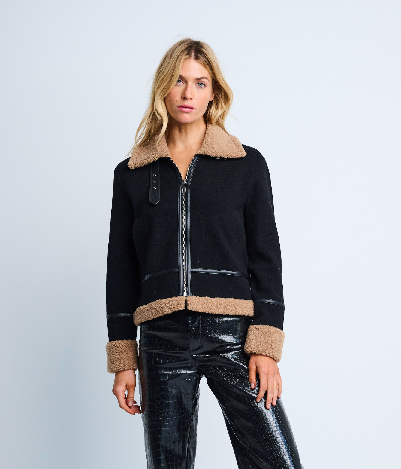 The Moto - black / camel