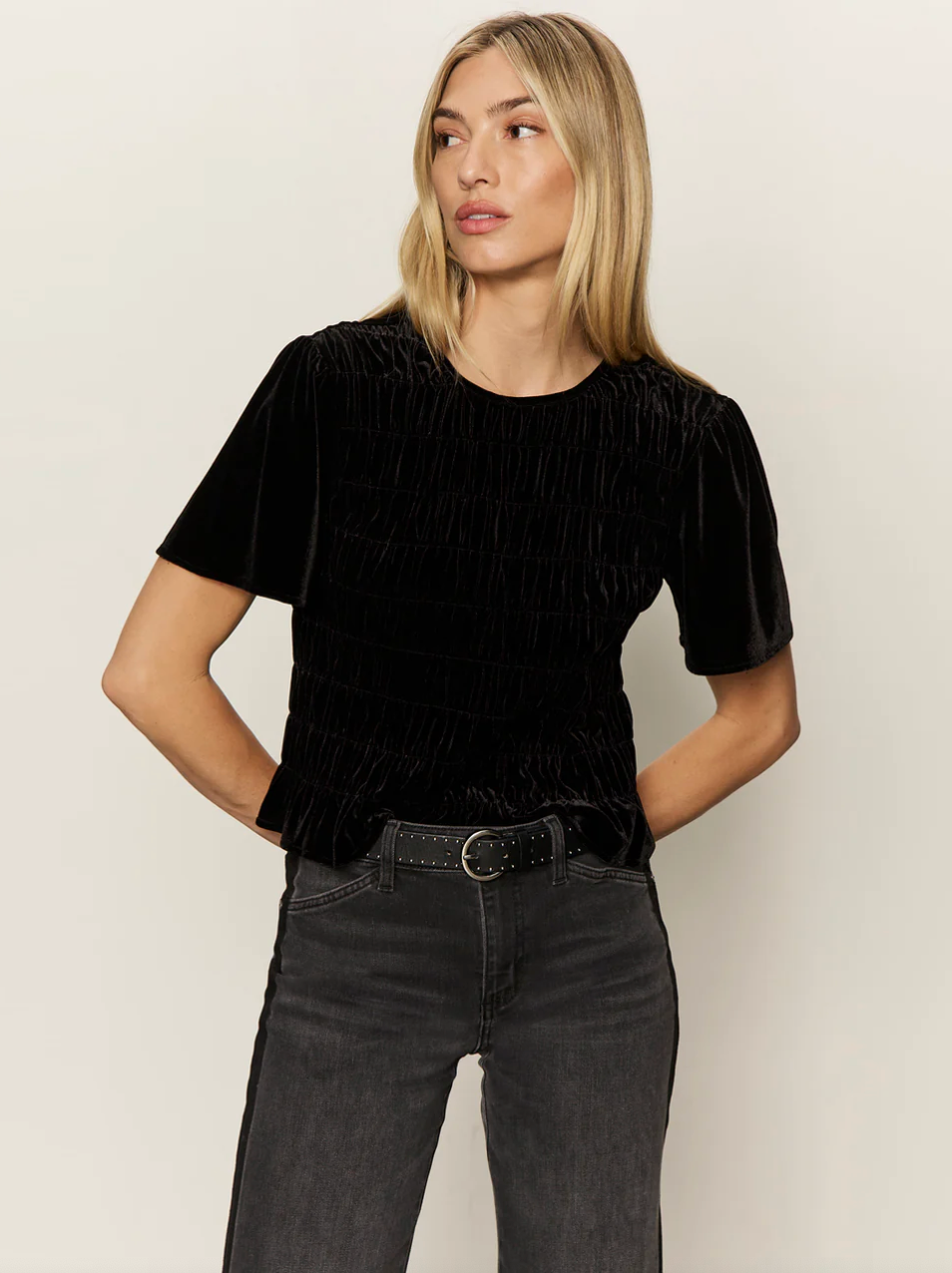 We belong together velvet top - black