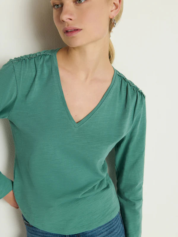 Remi V-Neck Top - sagebrush