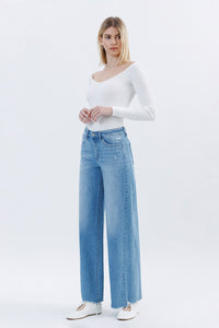 T6648 - High Rise Raw Hem Extreme Wide Jeans - well run