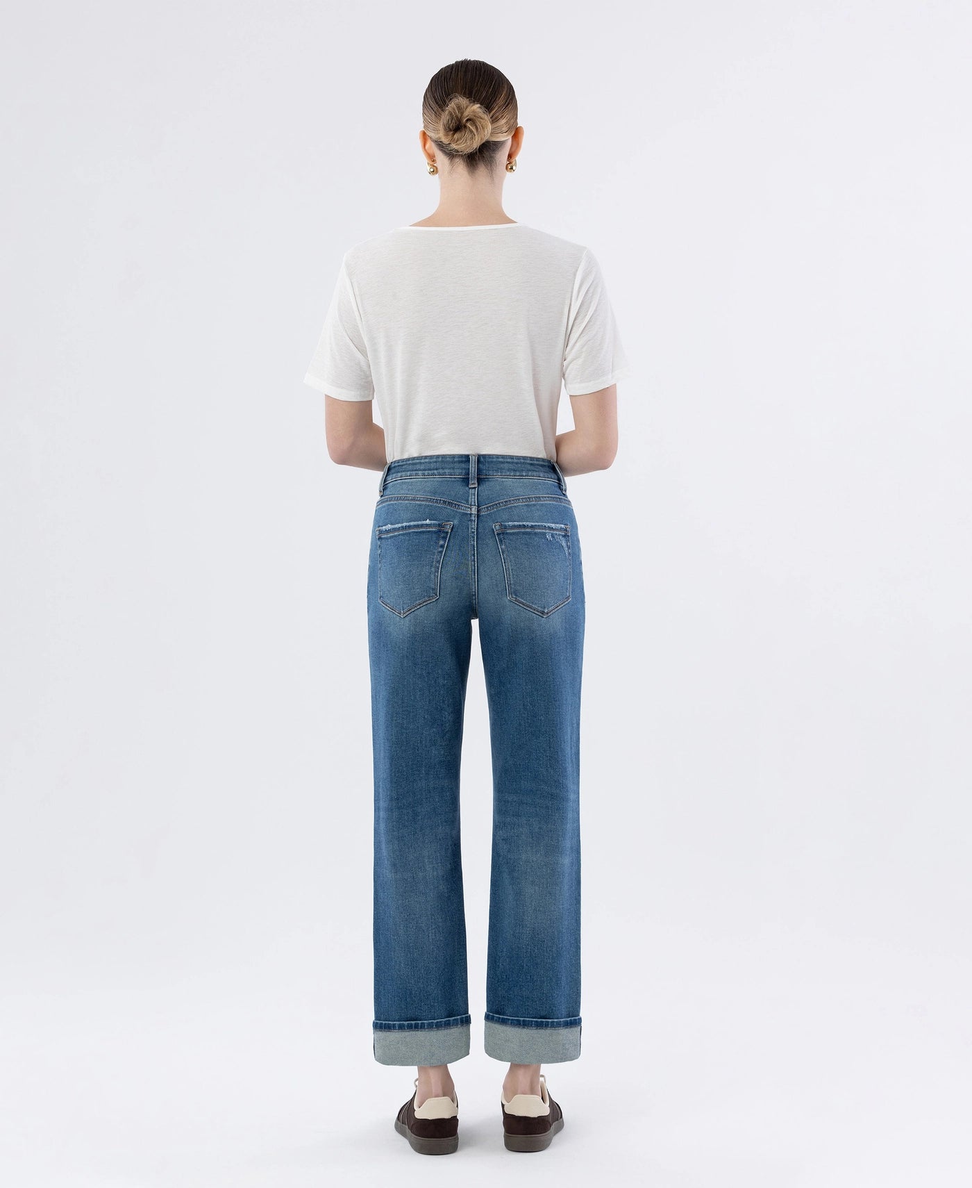 T6869 - Mid Rise Cuffed Straight Leg Jeans - sleek