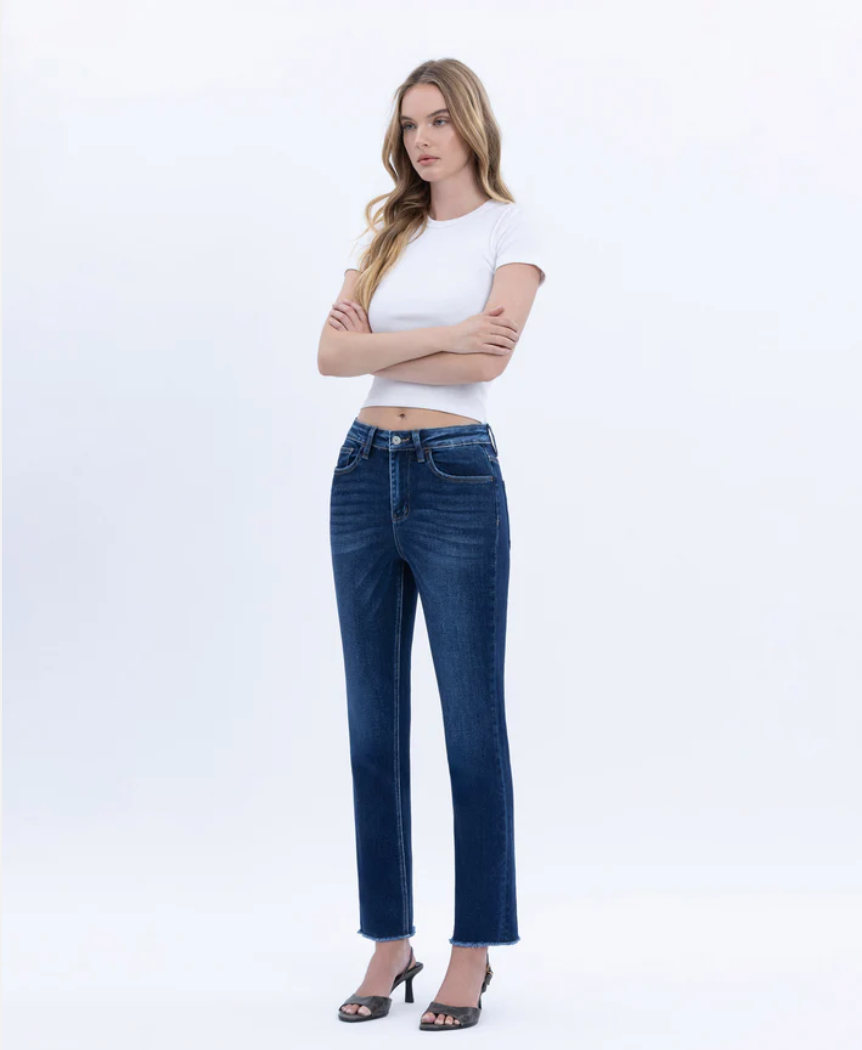 T5354 - Super High Rise Slim Straight Jeans - growing light