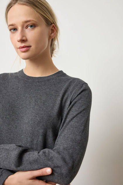 Pleated sleeve crewneck sweater (PA3034) - licorice