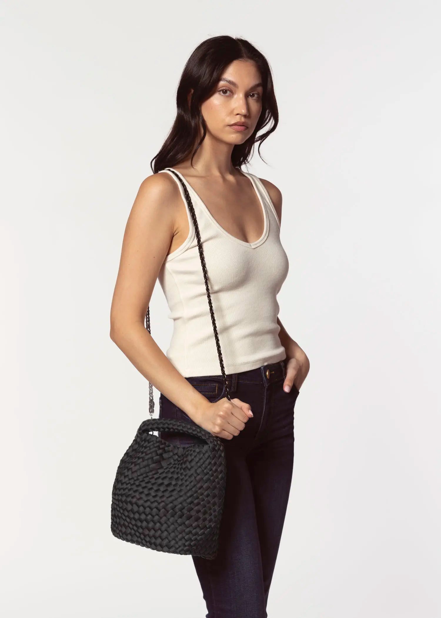 Shelly woven bucket bag - black