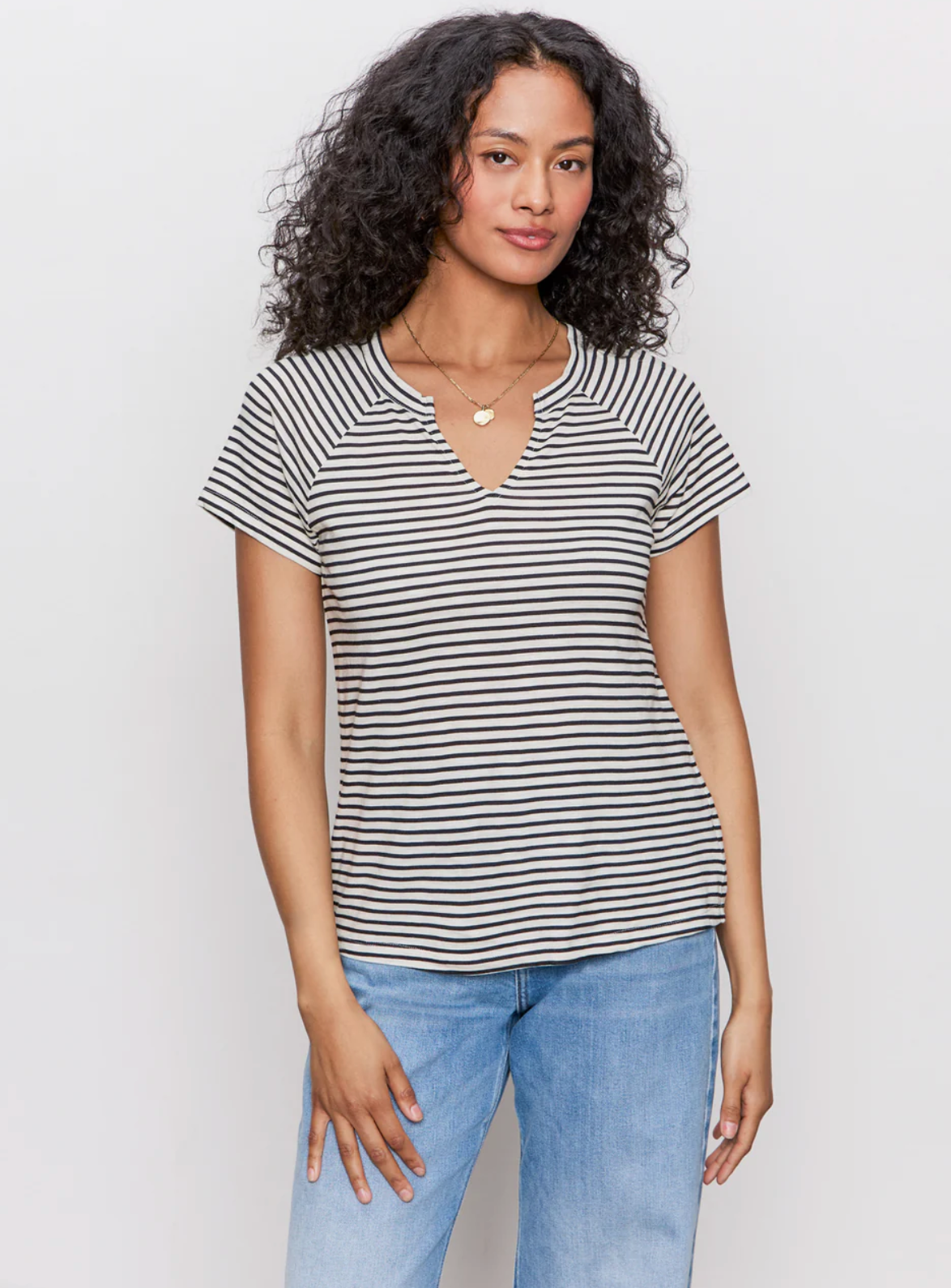 Notch neck tee - light oat / black stripe