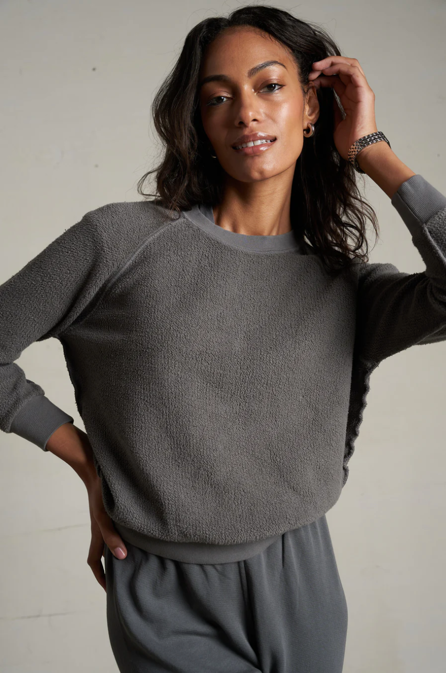 Ziggy inside out cotton fleece shrunken crew - charcoal