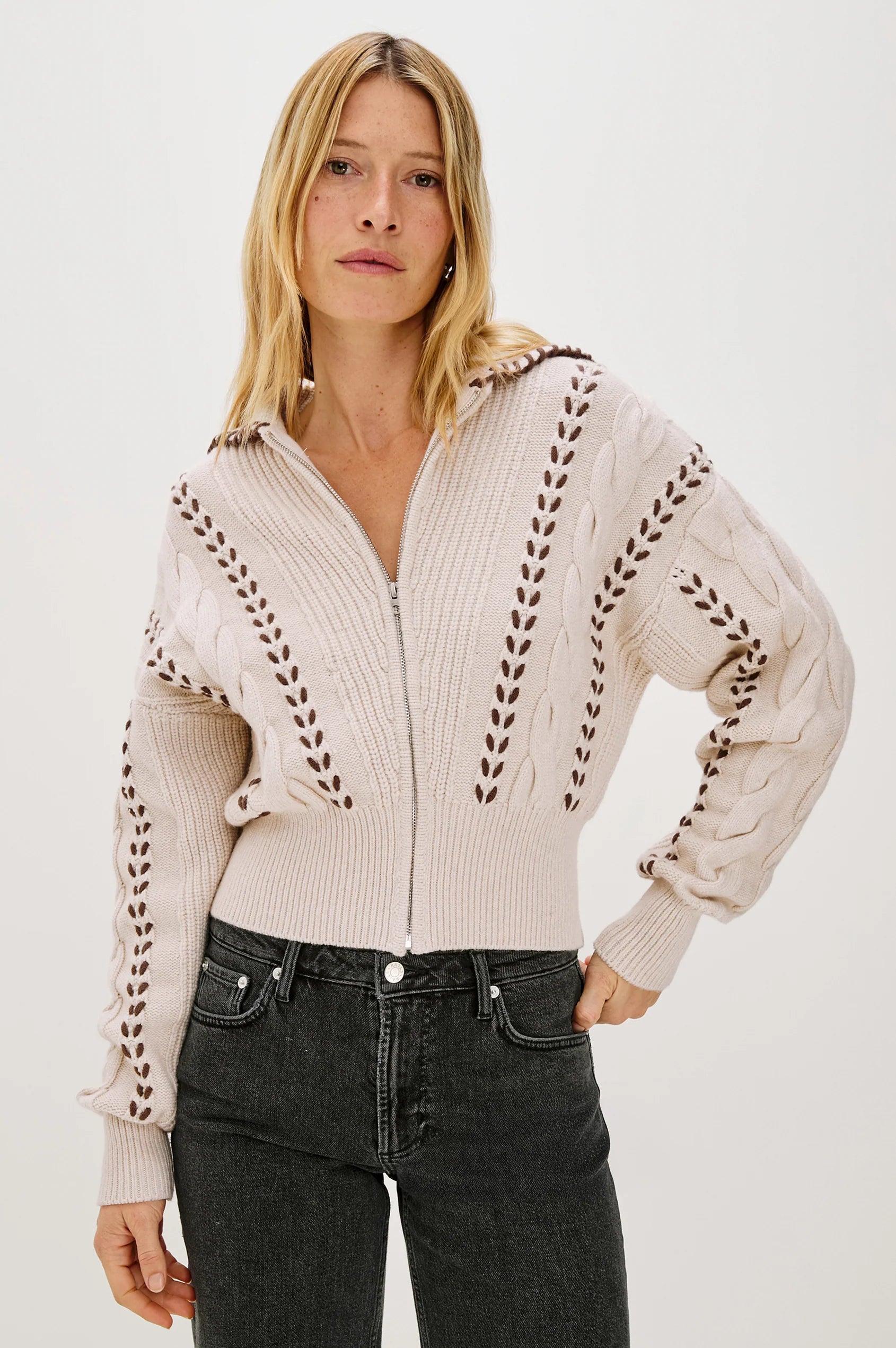Lune sweater - oatmeal brown whip stitch
