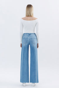 T6648 - High Rise Raw Hem Extreme Wide Jeans - well run