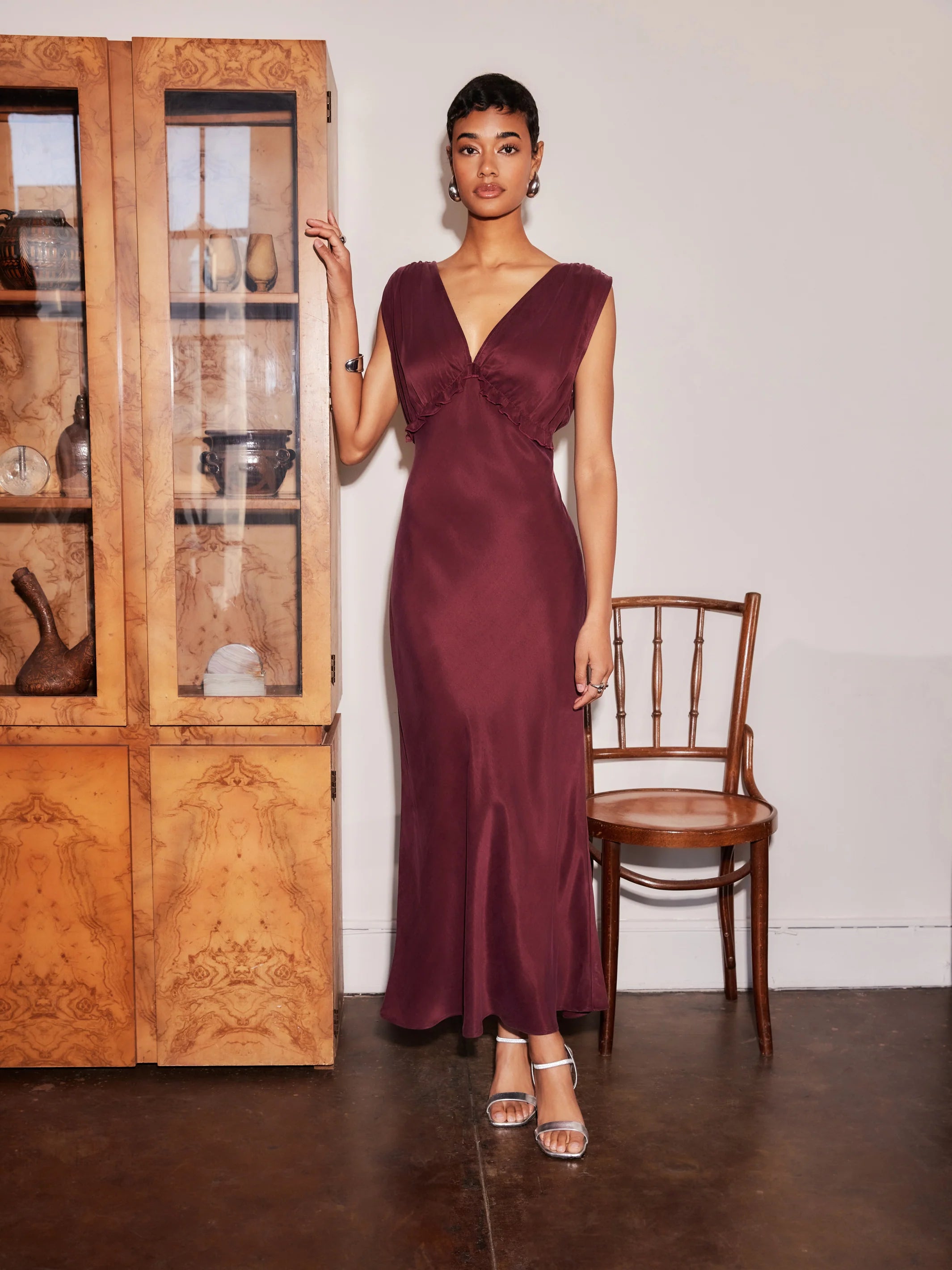 Cierra Ruffle Midi Dress - wine