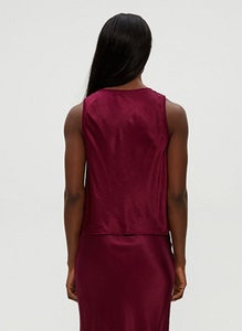 Liz satin v-neck tank - garnet
