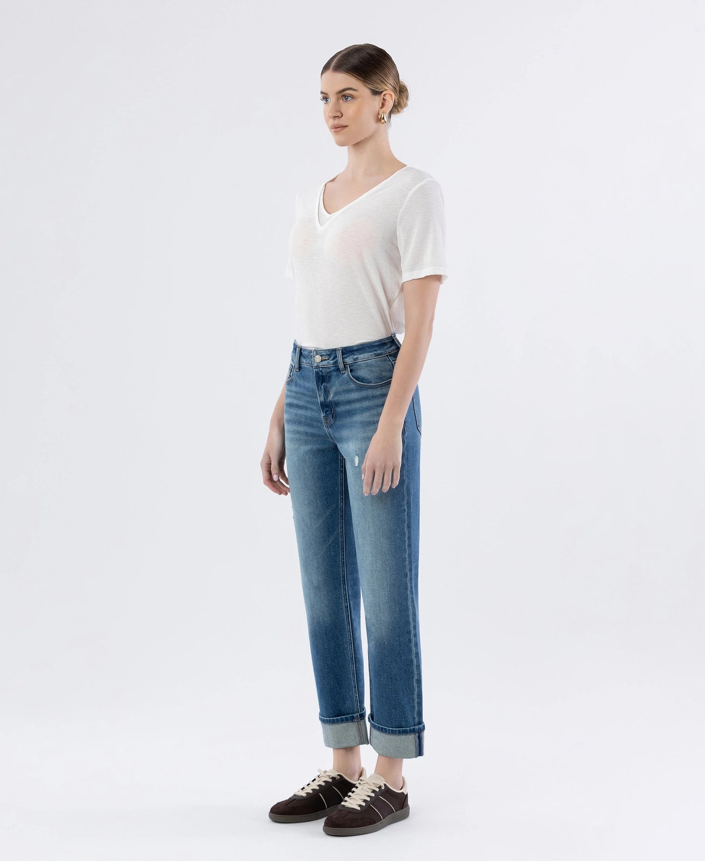 T6869 - Mid Rise Cuffed Straight Leg Jeans - sleek