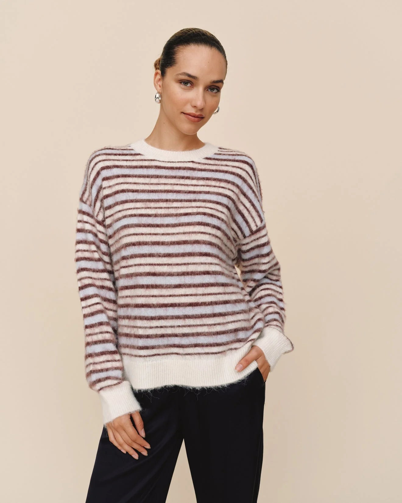 Striped crew neck sweater - frosty stripe