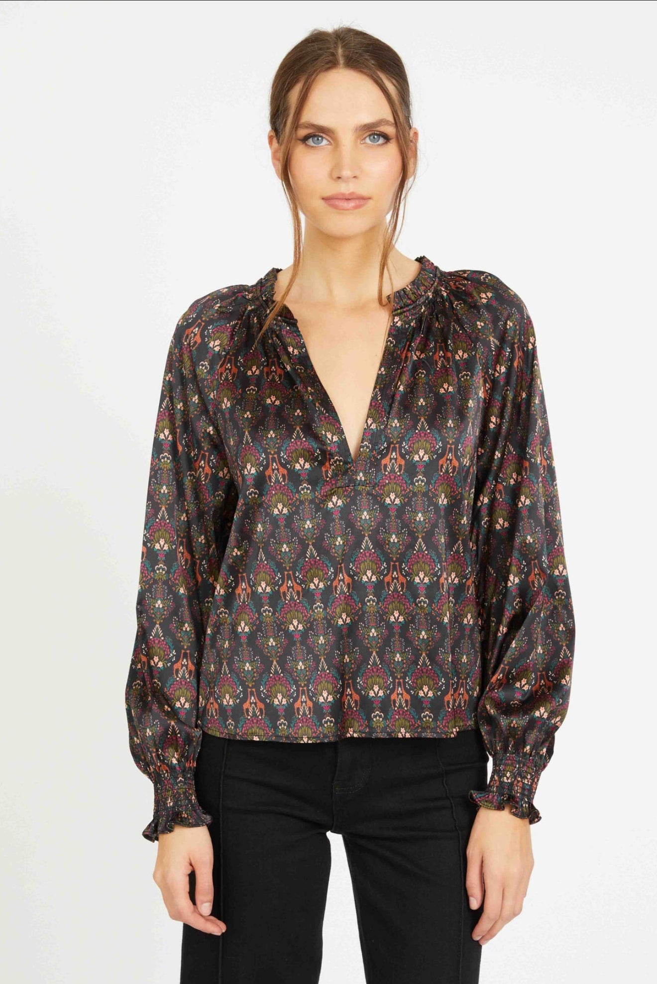 Vickie top - giraffe bouquet