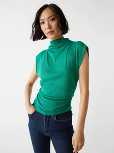 Amara ribbed power shoulder top - peppermint