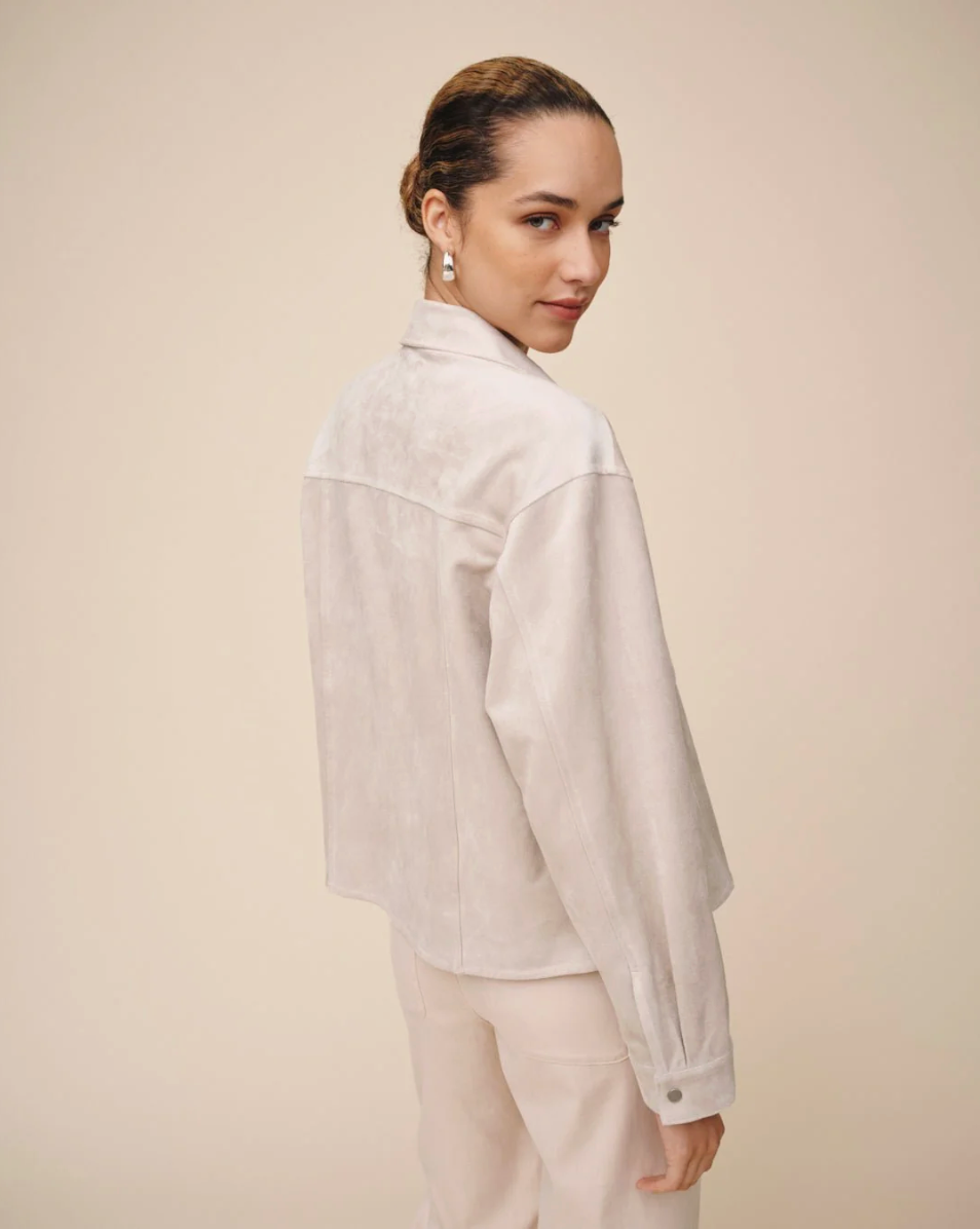 Seamed pocket shacket - panna cotta