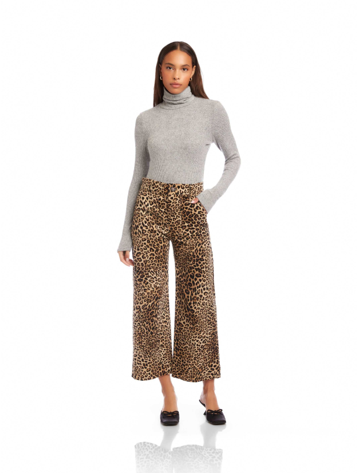 Rylee Cropped Pants - leopard
