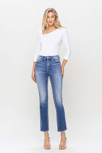F5124 - High rise slim straight - poised