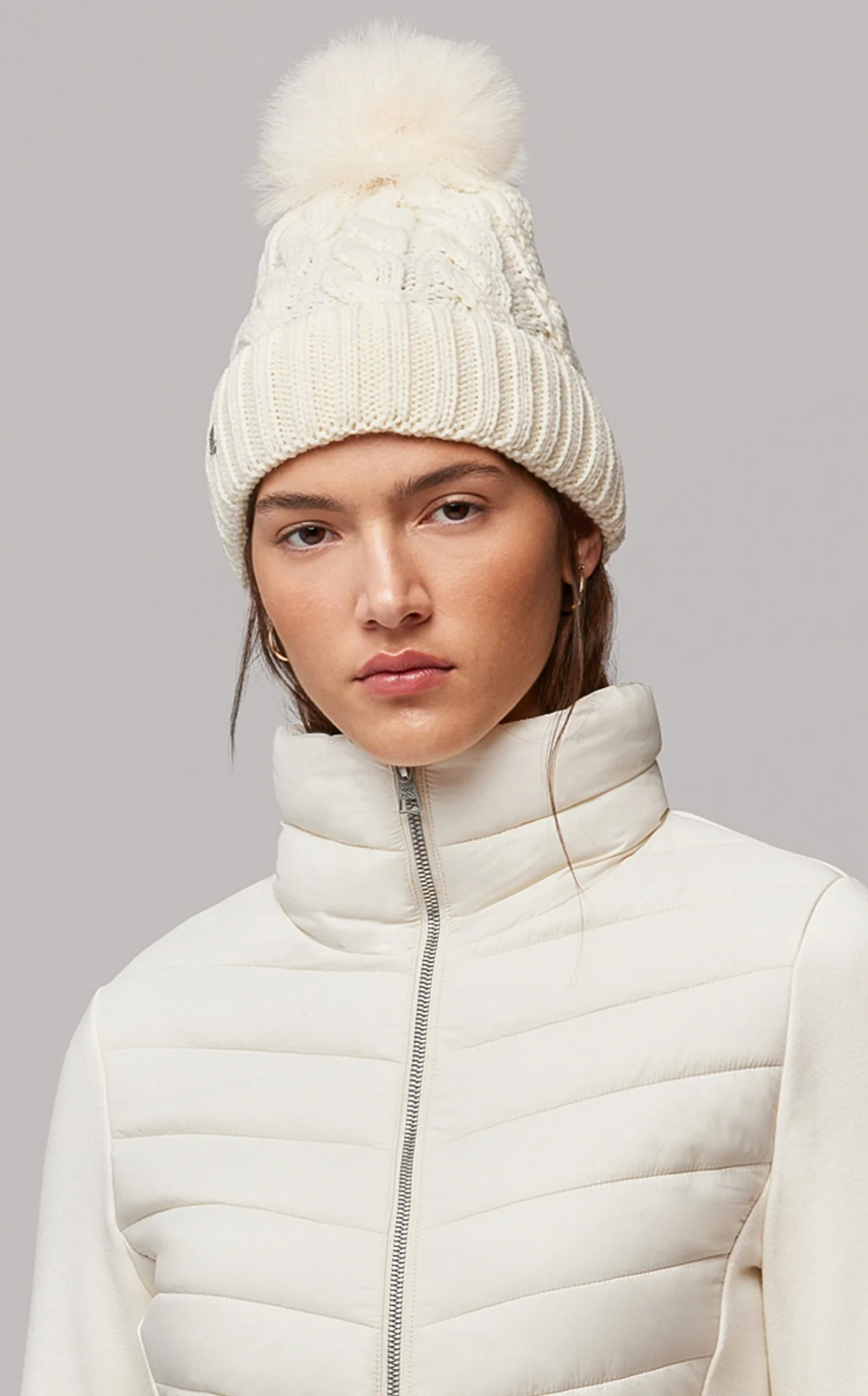 Amalie hat with removable pom - powder