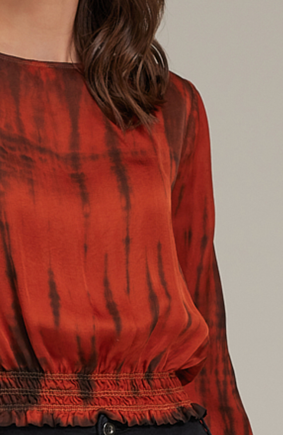 Long sleeve smocked blouse - rust alligator dye