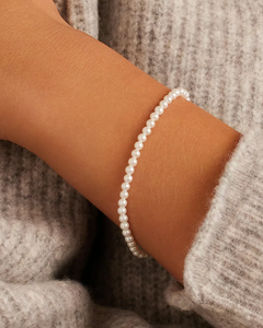 Parker pearl bracelet